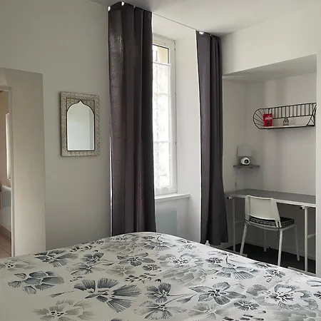 Apartment Break En Centre-ville, Proche Commodites Et Sites Naturels - Fr-1-585-77 Bar-le-Duc